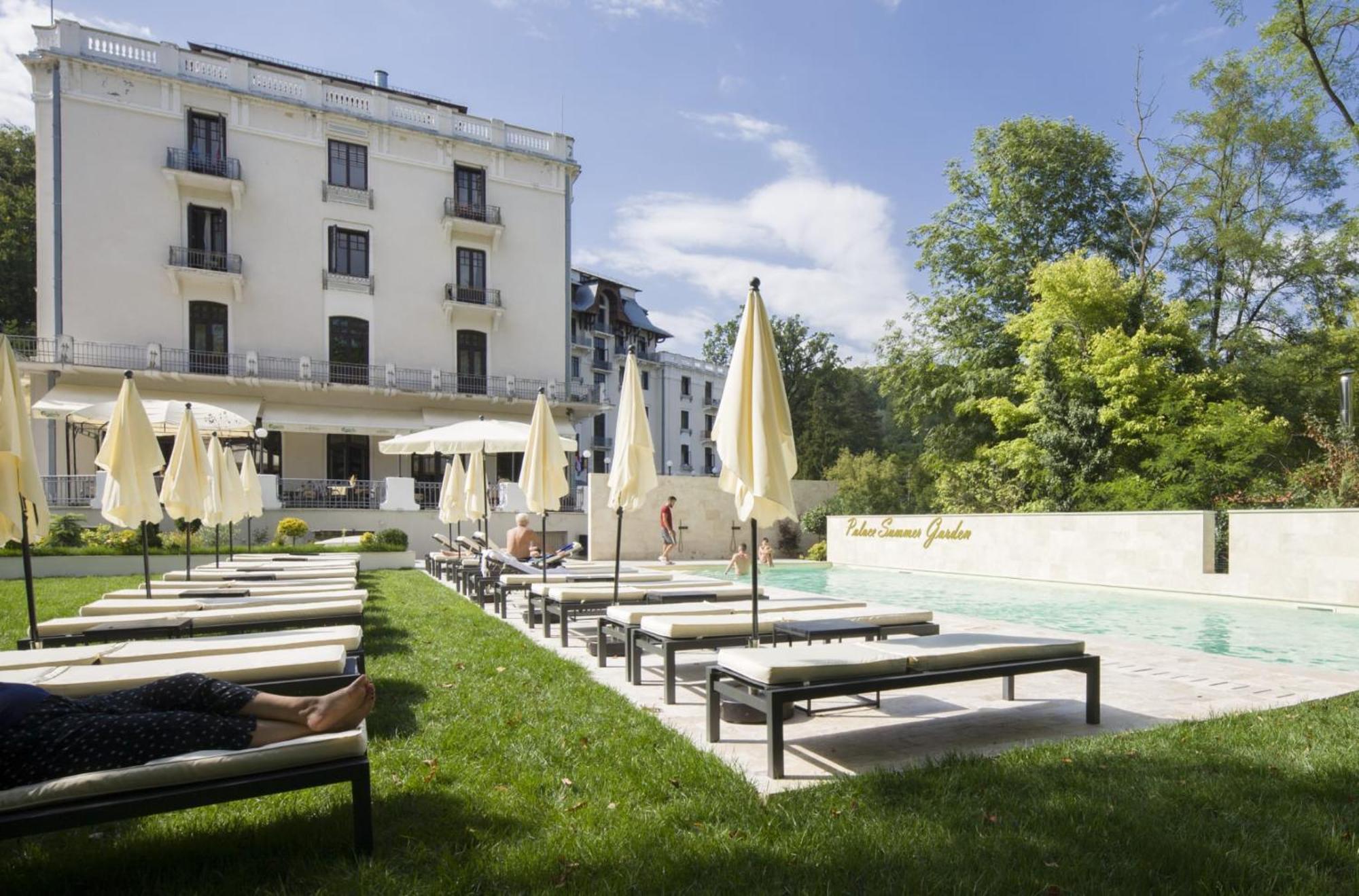 Hotel Palace Băile Govora Exterior foto